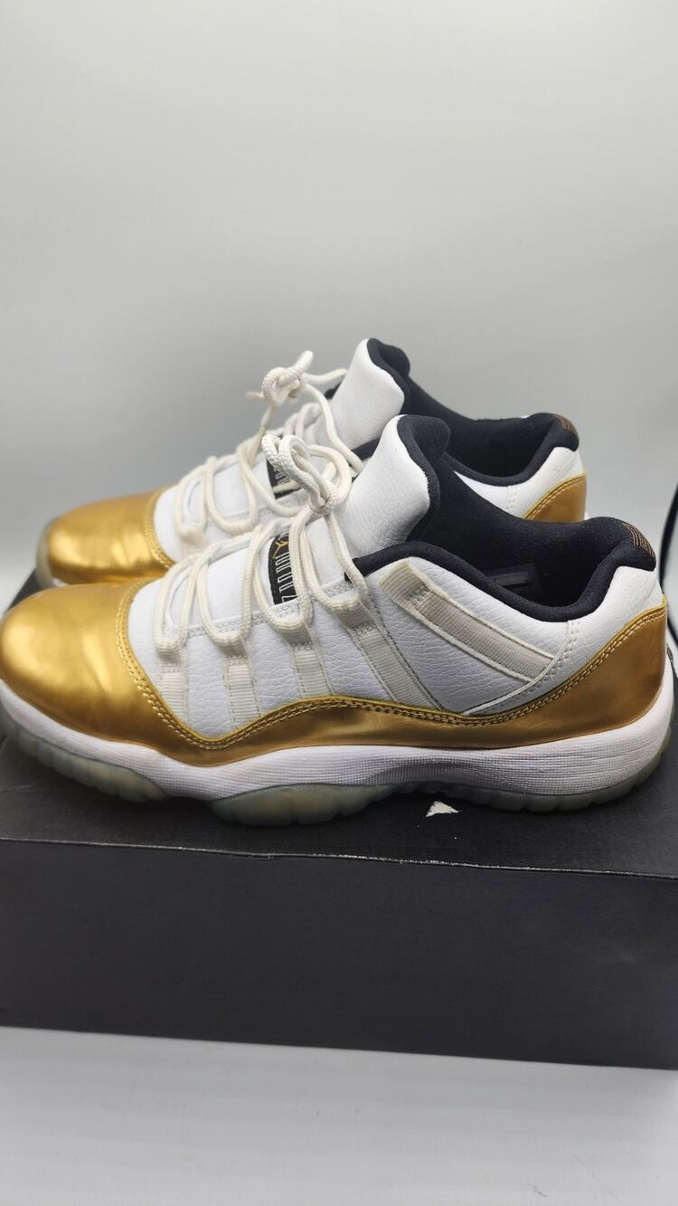 Nike Air Jordan 11 Retro Boys Size 6.5y Gold Athletic Shoes Sneakers 528896-103